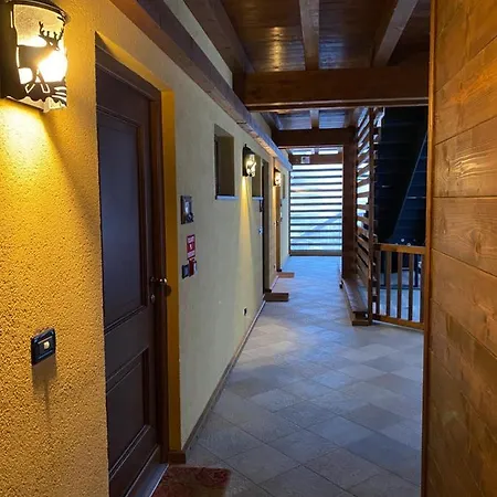 L'artisin Otel 3*
