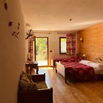 Otel L'artisin 3*