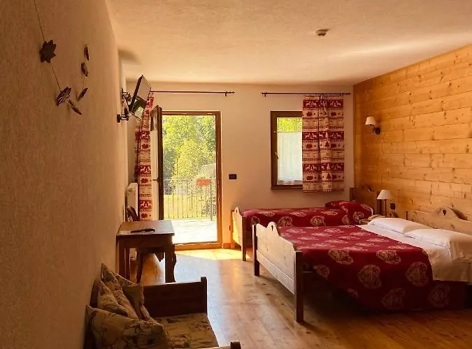 Hotel L'artisin 3*