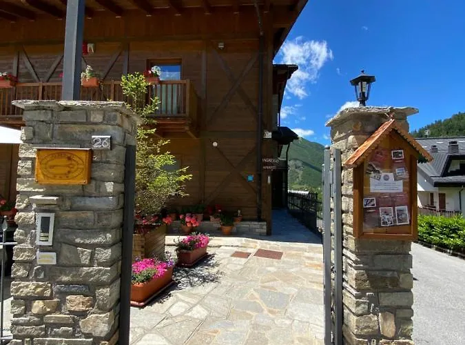 L'artisin Hotel 3*